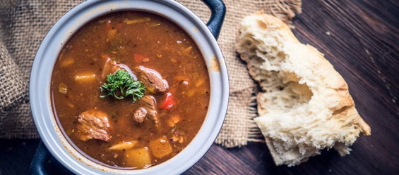 Gulaschsuppe – das ungarische Nationalgericht